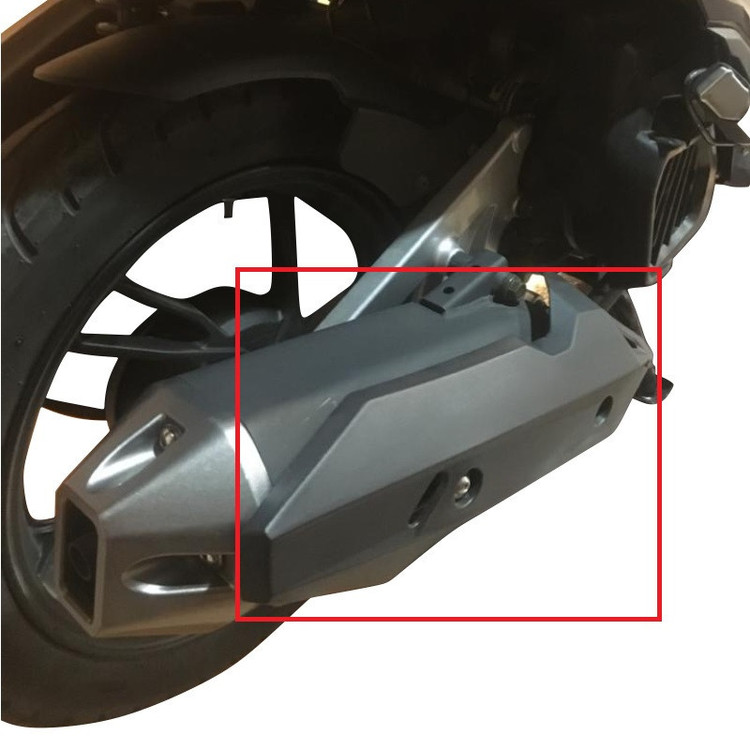 کاور و محافظ اگزوز موتور سیکلت وارون مدل C-8-CARBON مناسب برای هوندا کلیک 150/واریو 150