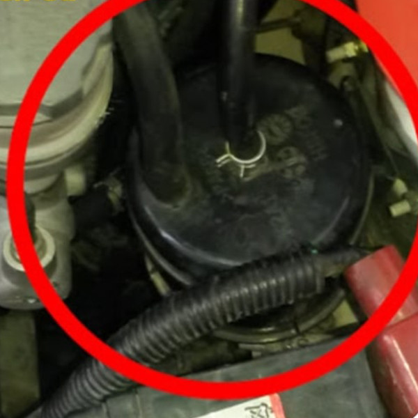 کانیستر بنزین یدک چی کد 90174 مناسب برای پراید کاربراتوری