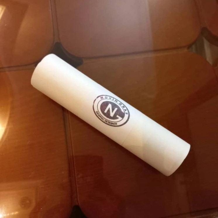 برچسب تزئینی خودرو نوین گراف مدل ساده کد n-graf4031