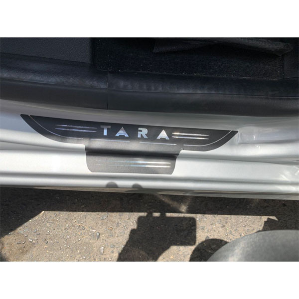 برچسب پارکابی خودرو مدل چرم کد IR103 مناسب برای تارا بسته 4 عددی