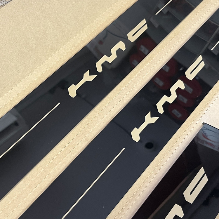 پا رکابی خودرو چیکال مدل شیشه ای کد V-197 مناسب برای KMC J7/T8 بسته چهار عددی