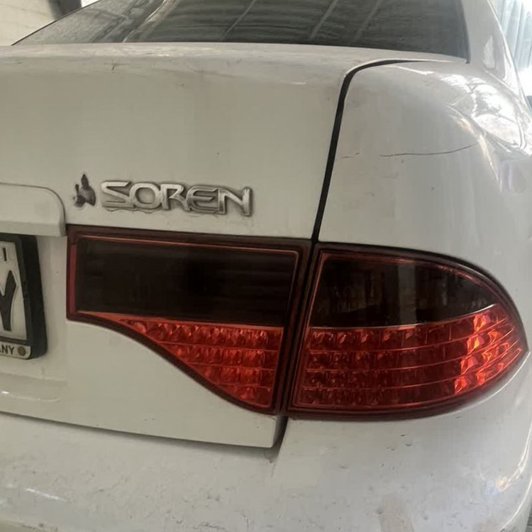 برچسب چراغ خودرو مهدیار کد Ss001 M بسته 4 عددی بهمراه سرکلیدی مناسب برای سورن