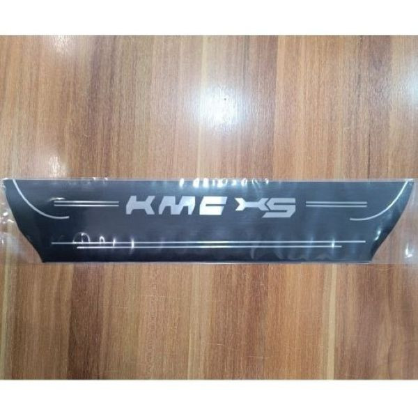 پارکابی مدل EH1000708 مناسب برای کی ام سی X5 بسته 4 عددی