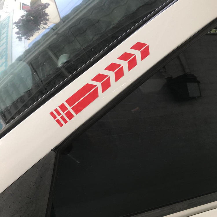 برچسب بدنه خودرو مهدیار طرح Arrows شبرنگ کد SM112 r بسته ی دو عددی
