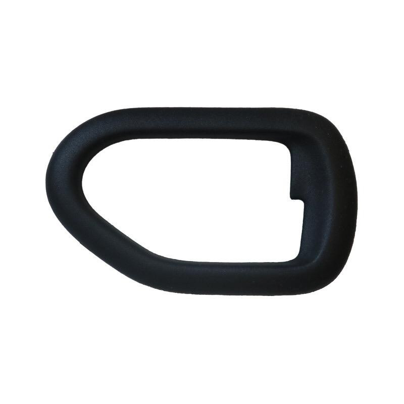 قاب دور دستگیره در بازکن داخل راست خودرو چیکال مدل P-107-R مناسب برای سمند