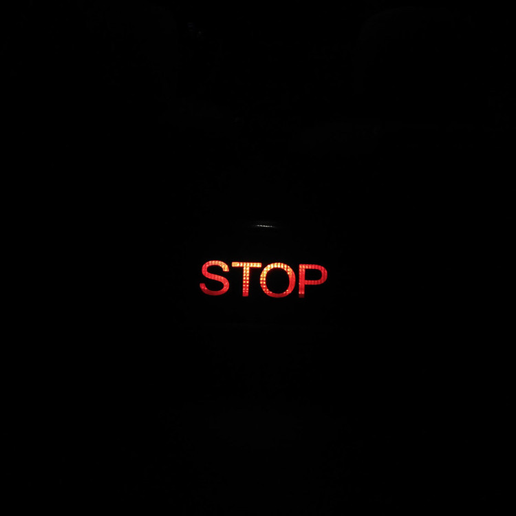 برچسب چراغ ترمز مدل STOP LT 01 مناسب برای پراید