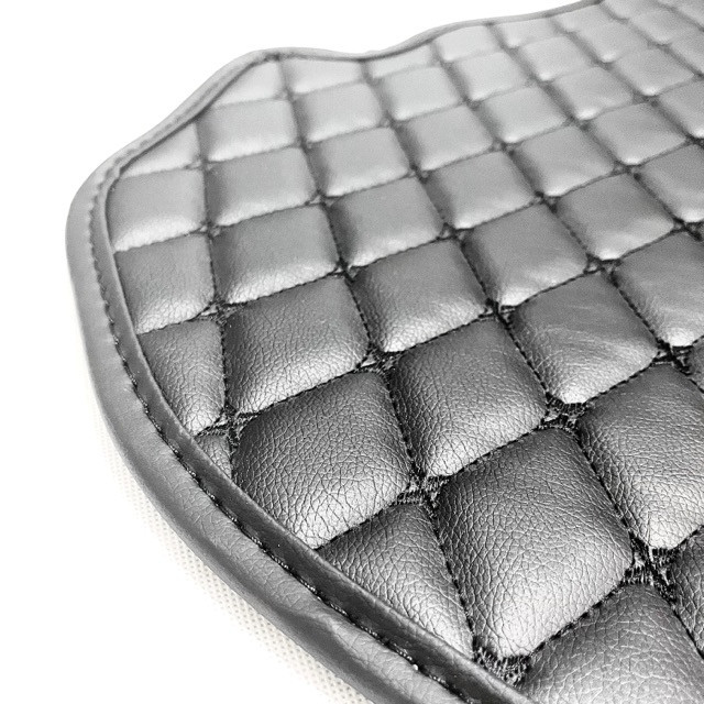 کفپوش پنج بعدی صندوق خودرو مدل چرم گلدوزی مناسب برای پژو 206