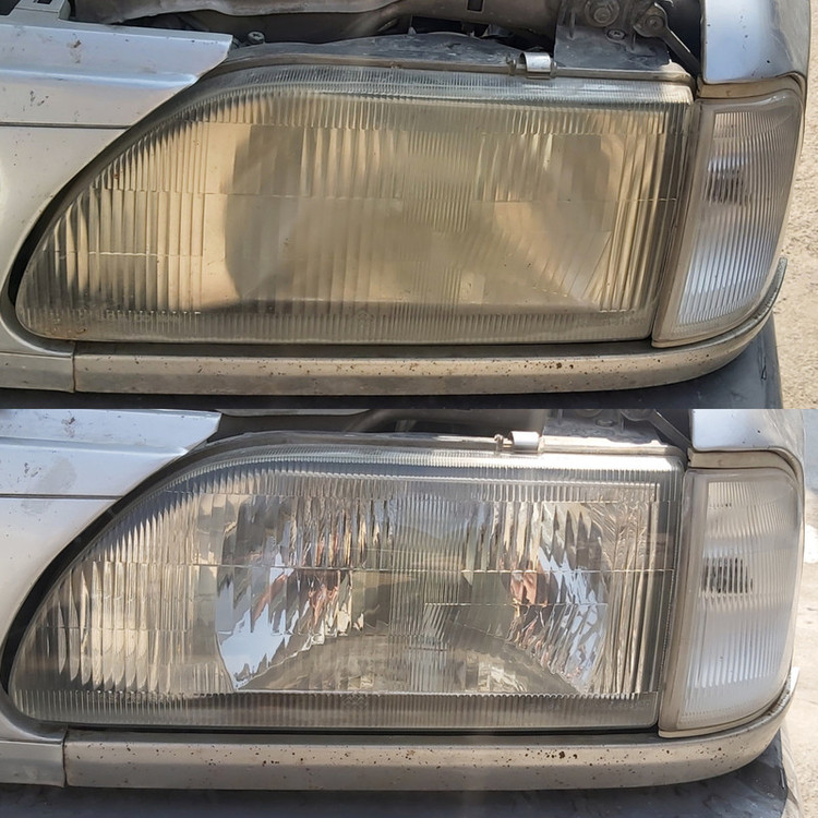 مایع رفع کدری چراغ خودرو اکتای مدل LIGHT حجم 26 میلی لیتر