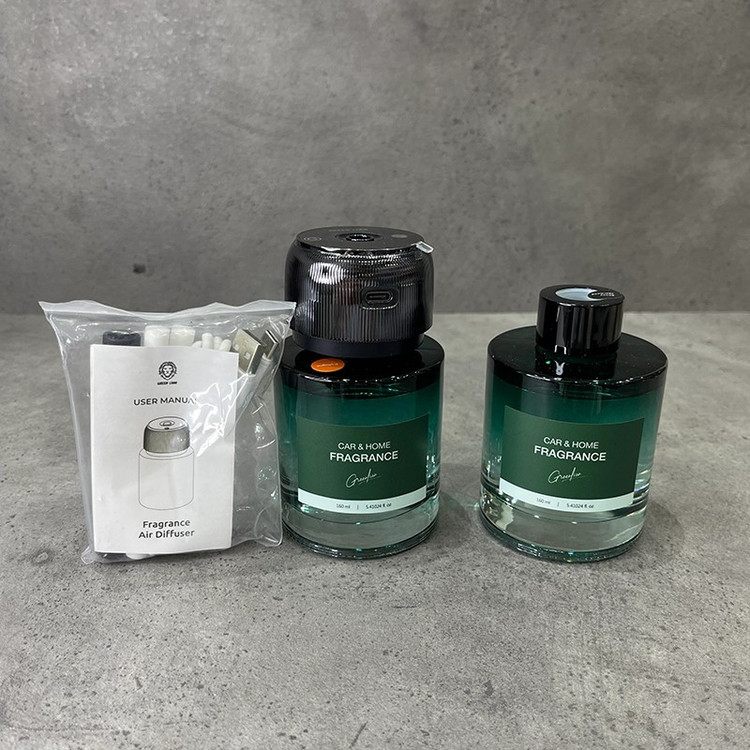دستگاه تصفیهکننده هوای خودرو گرین لاین مدل CAMBO با رایحه Cologne flavor حجم 320 میلی لیتر