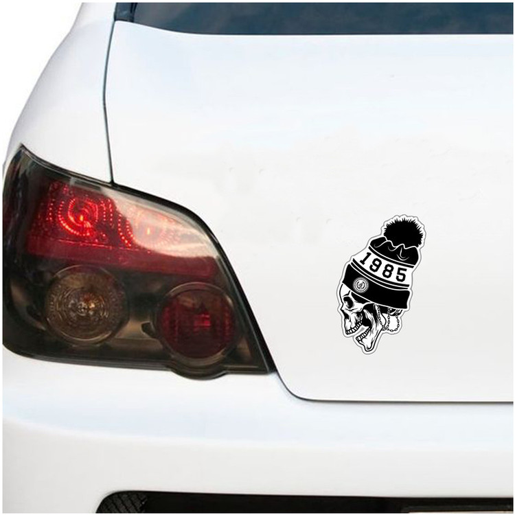 استیکر خودرو پویا مارکت طرح اسکلت کد 1988