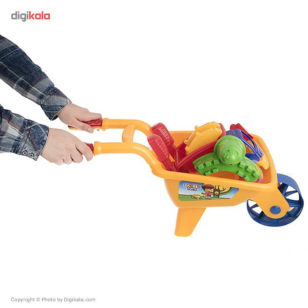 ست شن بازی زرین تویز مدل Shovels And Wheelbarrows Castle E4
