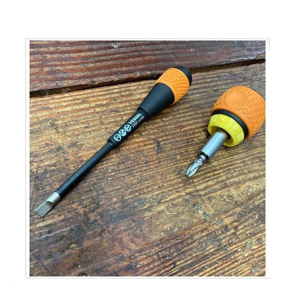 پیچ گوشتی چهارسو وسل مدل ballgrip2200(PH2x150) سایز 150 میلی متر
