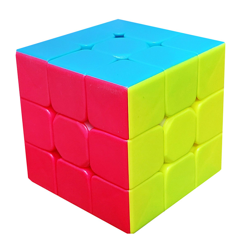 روبیک کای وای مدل WARRIOR S مکعب فکری 3×3 ابعاد 60×60×60 میلی‌متر وزن 50 گرم مناسب تقویت تمرکز و مهارت حل مسئله