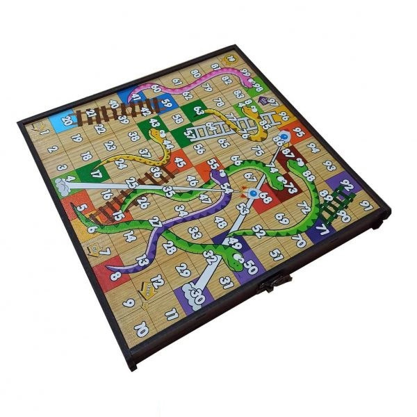 بازی فکری منچ و شطرنج مدل Family Challenge کد 6X1