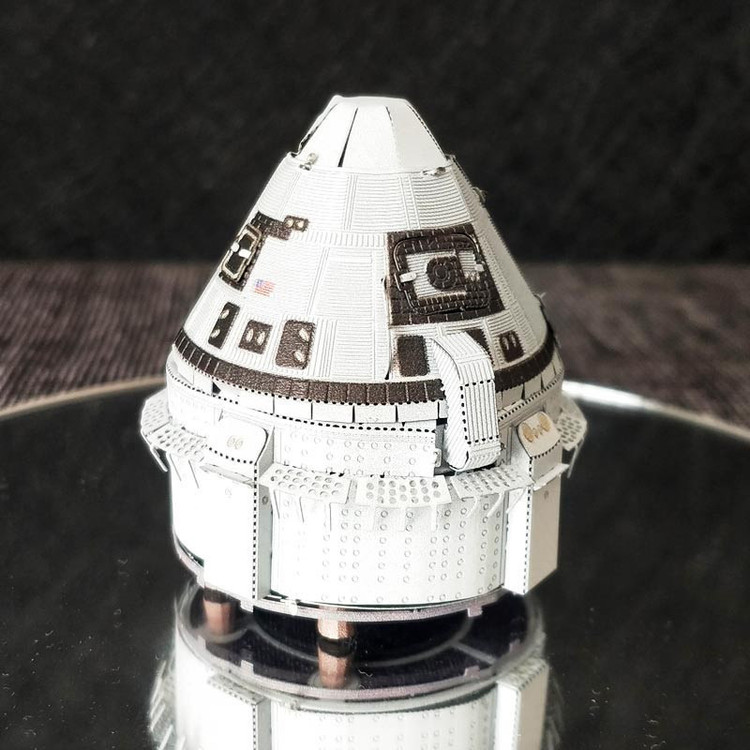 ساختنی مدل Starliner