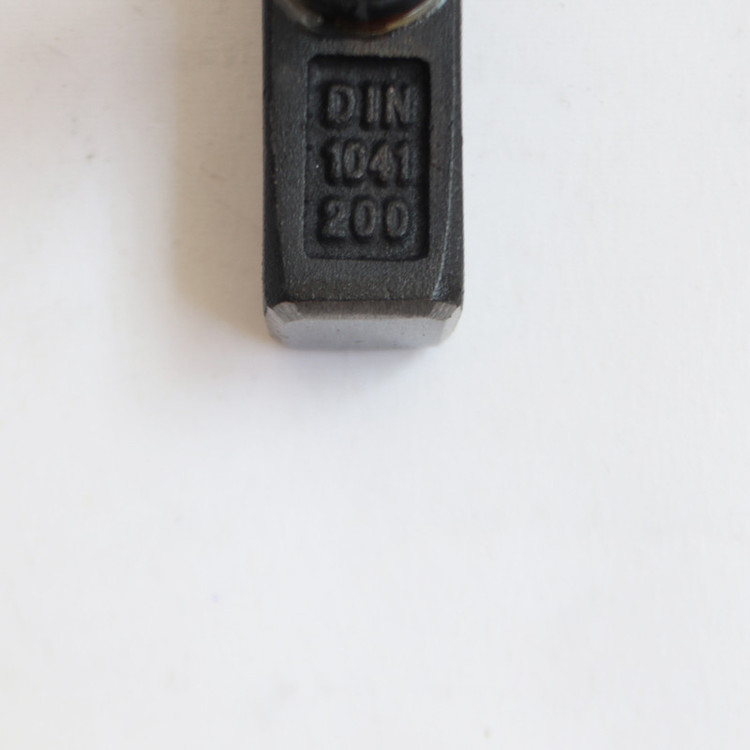 چکش مدل هورس کد YPAT-MOHANDESI-200GR وزن 310 گرم