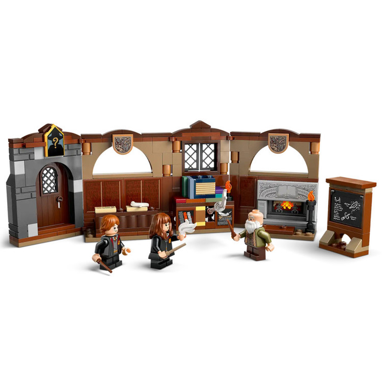 لگو سری هریپاتر مدل Hogwarts Castle: Charms Class کد 76442