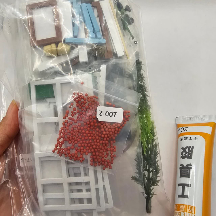 کیت ساختنی 500 تکه ناب سل مدل پازل خانه مینیاتوری چوبی چراغدار سه بعدی A-8007 کد FOREST TIMES CUTEROOM DIY HOUSE DO IT YOURSELF