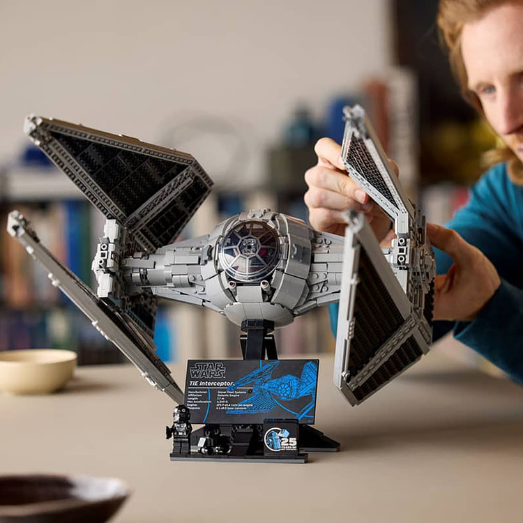لگو 1931 تکه سری Star Wars مدل TIE Interceptor کد 75382