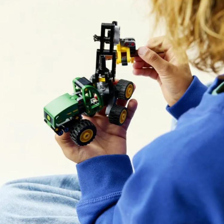 لگو ۱۱۷ تکه سری تکنیک مدل John Deere 1470H Wheeled Harvester کد 42218