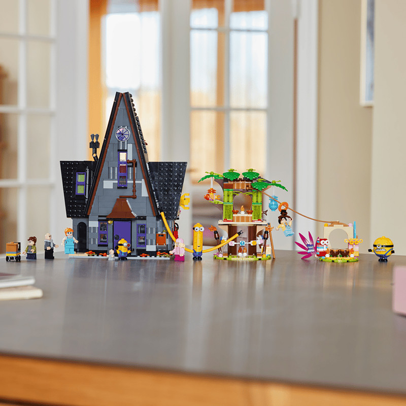 لگو 868 تکه سری Despicable Me مدل Minions and Gru's Family Mansion کد 75583
