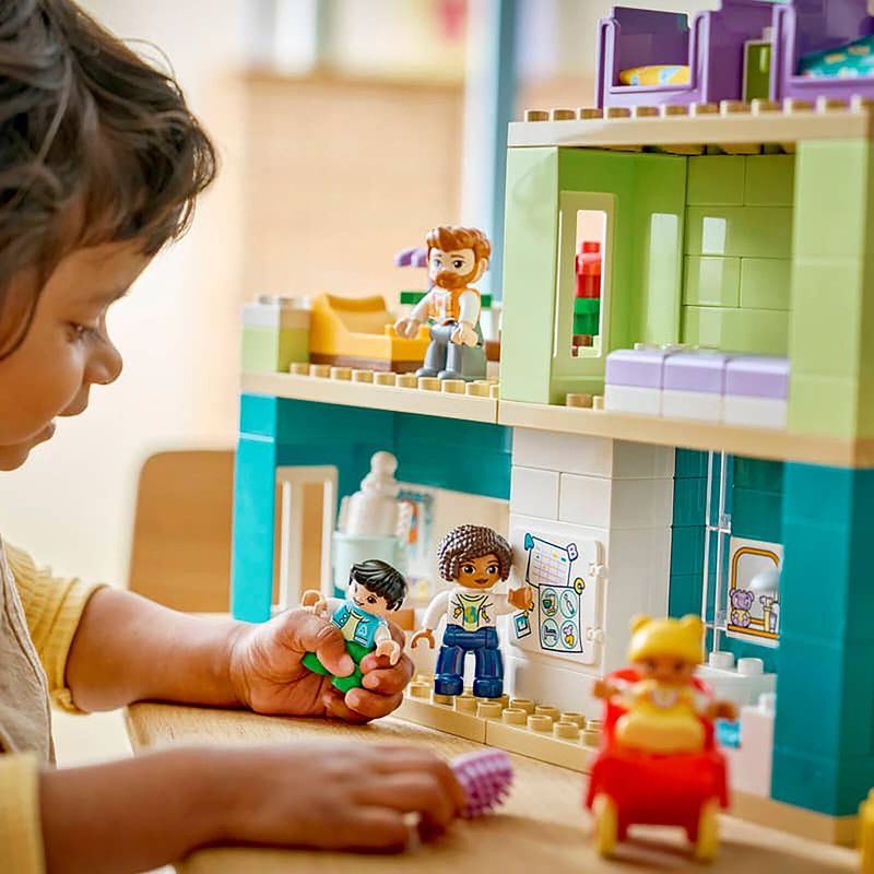 لگو 166 تکه سری DUPLO مدل 3 in 1 Modern Family House with Figures کد 10470