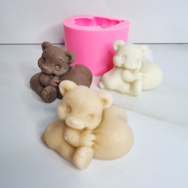 قالب شمع مدل خرس تدی خوابیده قلب دار کد 5CM