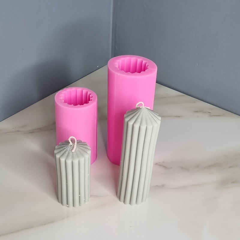 قالب شمع مدل استوانه شیاردار کد C 10-15CM مجموعه 2 عددی