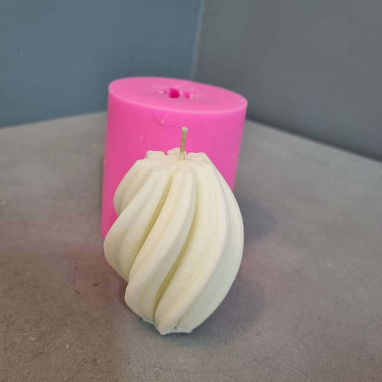 قالب شمع مدل گوی اسپیرال کد 08cm