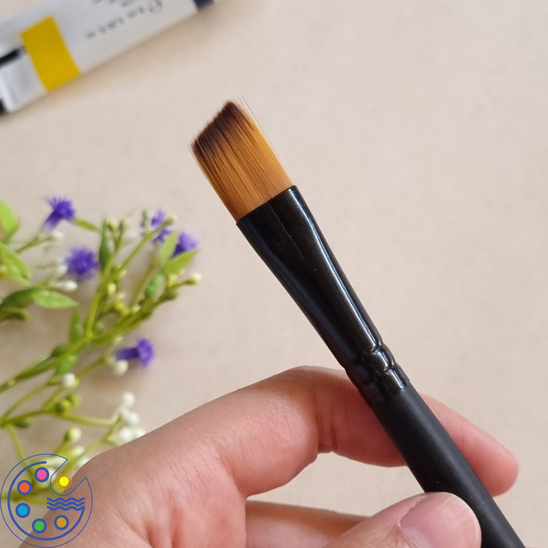 ست قلم مو مدل سرکج PWB بسته 12 عددی