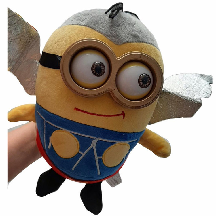 عروسک مدل minion طرح قهرمان بالدار کد 22 ارتفاع 22 سانتیمتر