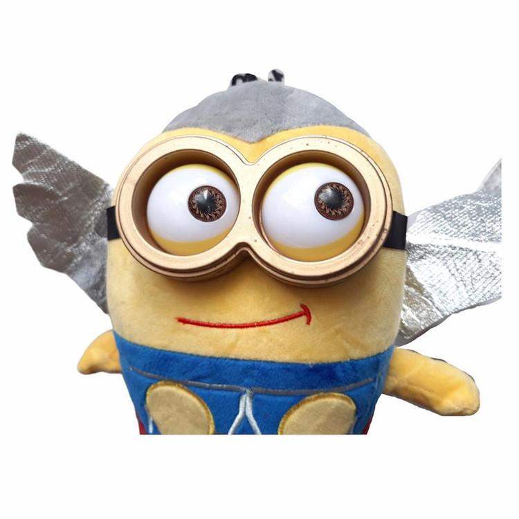 عروسک مدل minion طرح قهرمان بالدار کد 22 ارتفاع 22 سانتیمتر