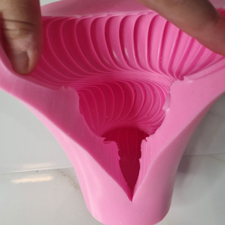قالب شمع مدل ستون گوی پیچ طرح سه گوی شیاردار کد C15CM