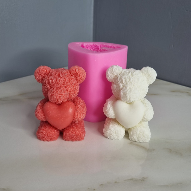 قالب شمع مدل خرس تدی گل گلی قلب به دست کد C 08CM
