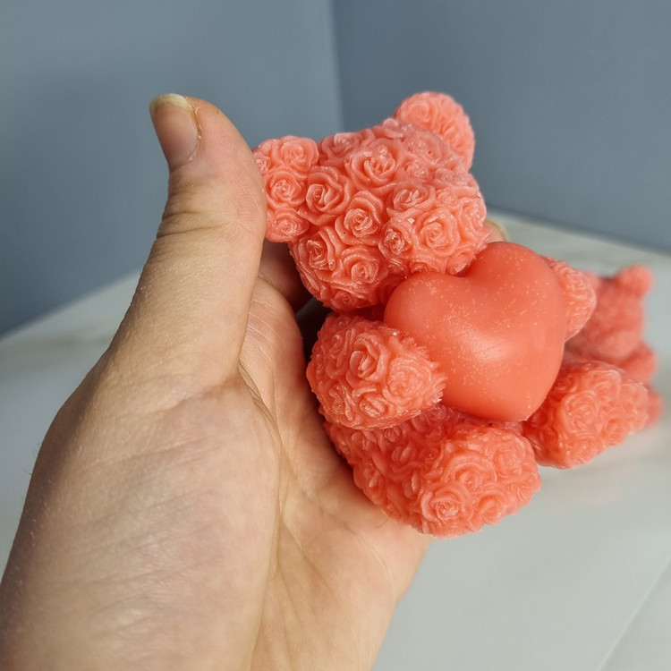 قالب شمع مدل خرس تدی گل گلی قلب به دست کد C 08CM