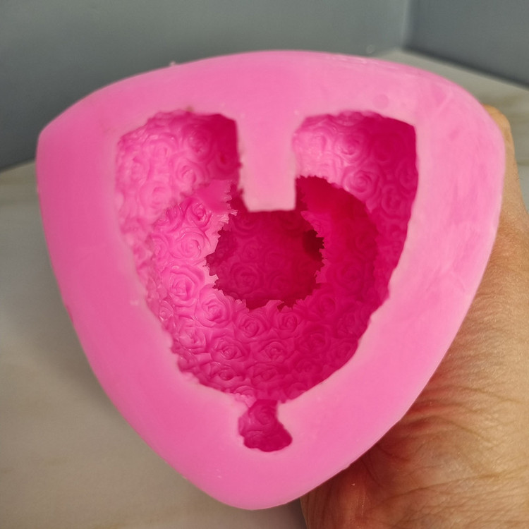قالب شمع مدل خرس تدی گل گلی قلب به دست کد C 08CM