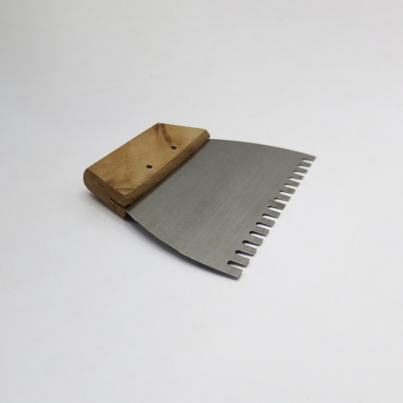 کاردک مدل شانه ای کد YP-DASTE CHOBI-18*13CM
