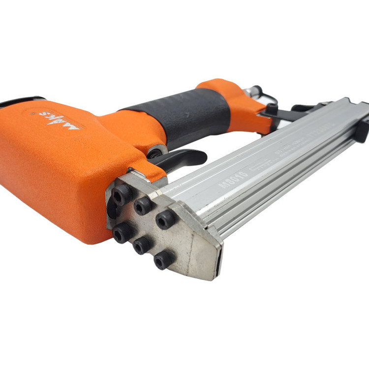 منگنه کوب بادی صنعتی مکث اچ ام تی مدل M8016