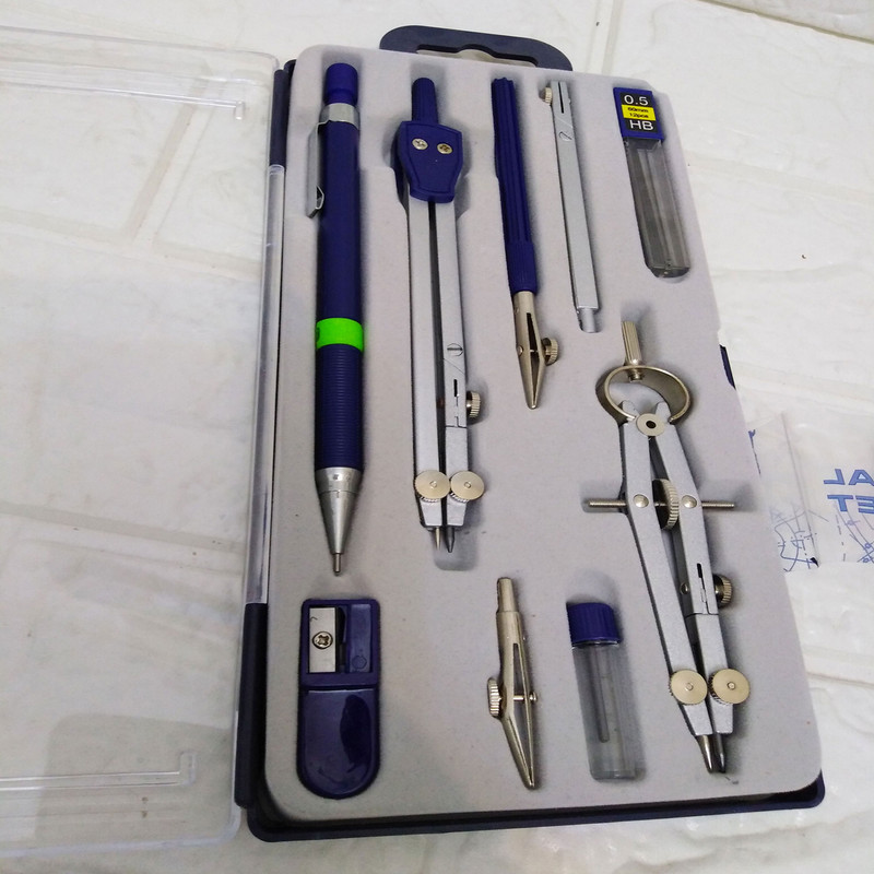 ست پرگار هلیکس مدل T65X10 مجوعه 9 عددی