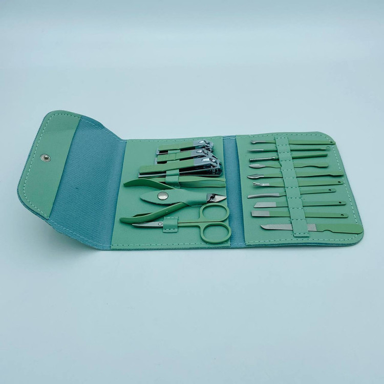 ست مانیکور و پدیکور کد 02 بسته 16 عددی