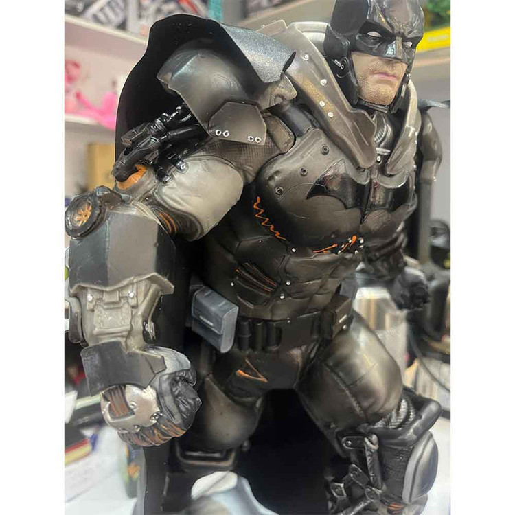 فیگور مدل بتمن آرمور طرح Batman Armor LED
