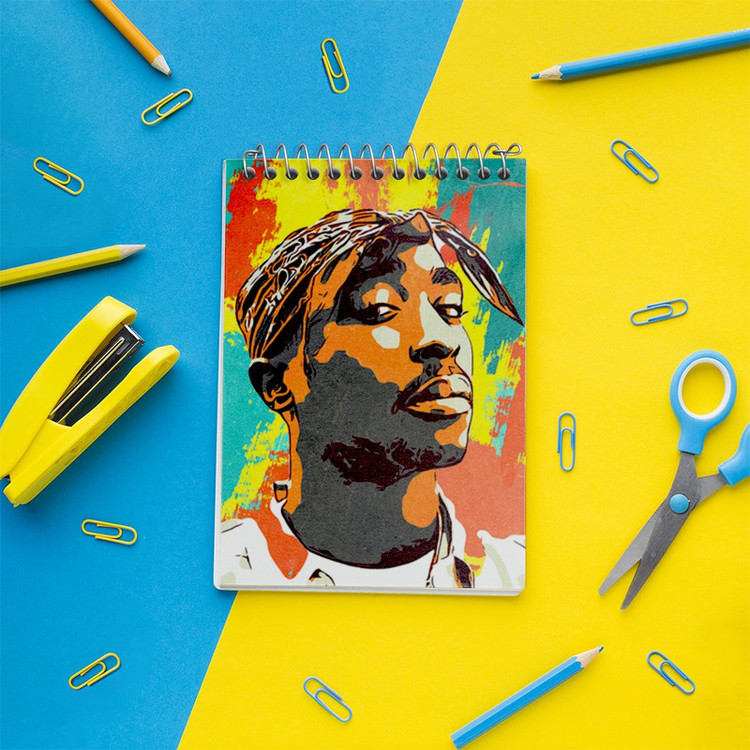 دفتر یادداشت 50 برگ خندالو مدل توپاک شکور (Tupac Shakur) کد F1817