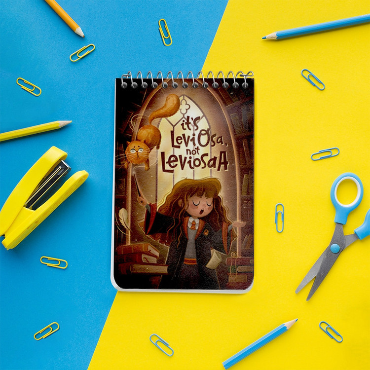 دفتر یادداشت 50 برگ خندالو طرح هری پاتر (Harry Potter) کد F12689