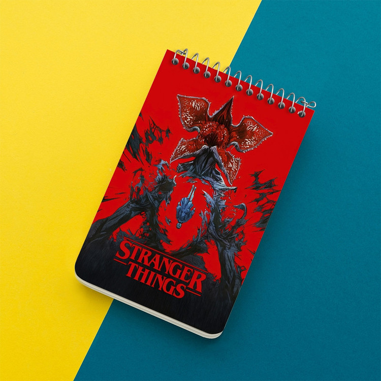 دفتر یادداشت 50 برگ خندالو طرح استرنجر تینگز (Stranger Things) کد F10162