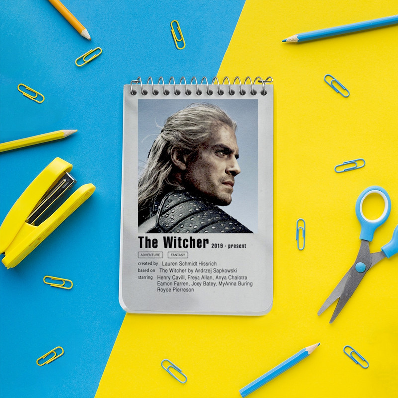 دفتر یادداشت 50 برگ خندالو طرح ویچر (The Witcher) کد F11295