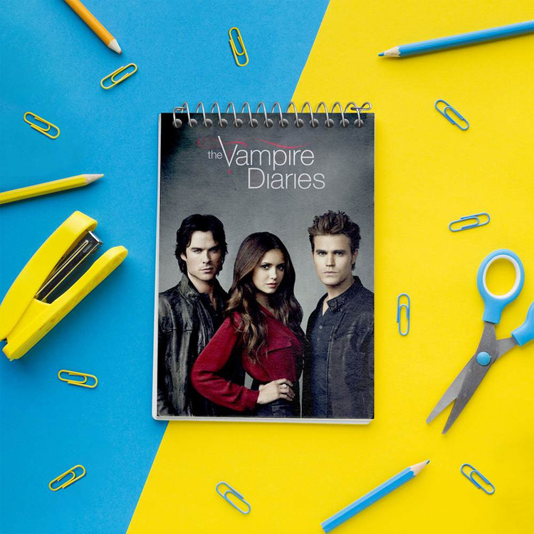 دفتر یادداشت 50 برگ خندالو مدل خاطرات یک خون آشام The Vampire Diaries کد 20248