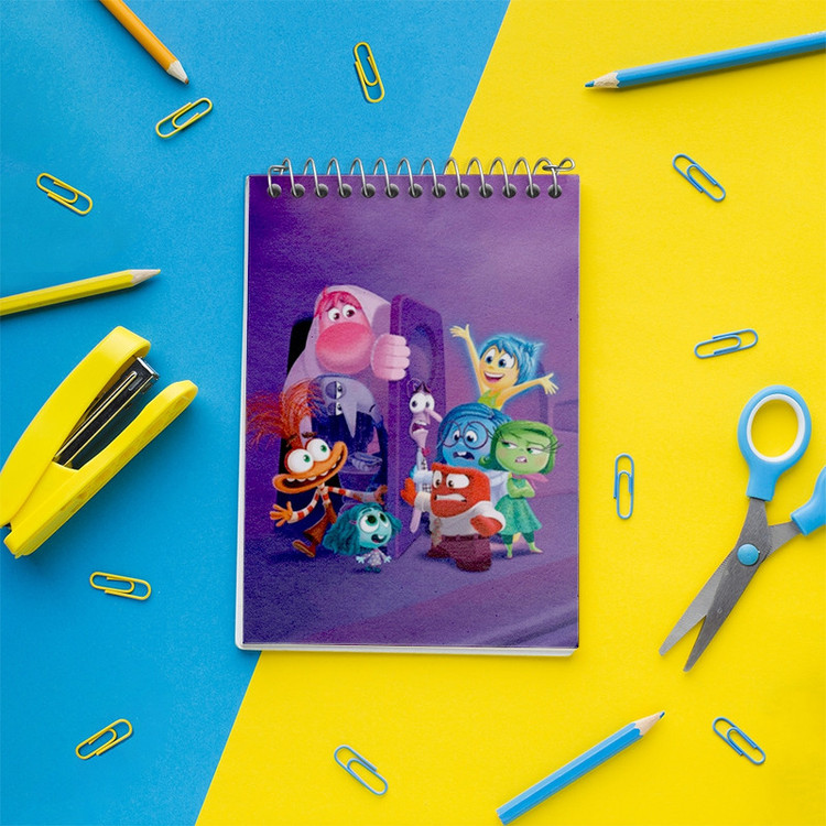 دفتر یادداشت 50 برگ خندالو مدل اینساید اوت (Inside Out) کد 36655