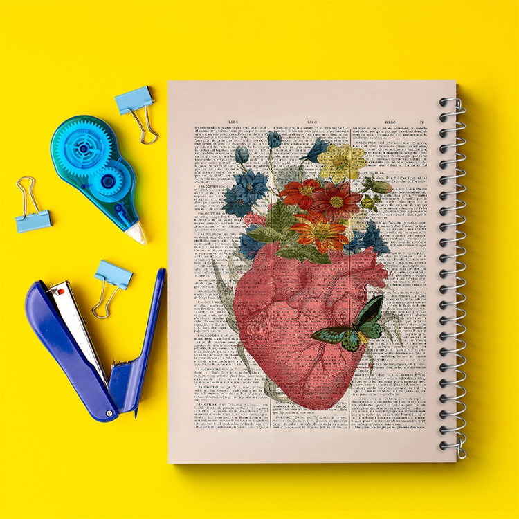 دفتر ژورنال نویسی 50 برگ خندالو مدل نقطه ای طرح قلب (Heart) کد F14043