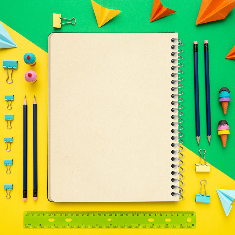 دفتر طراحی 50 برگ خندالو طرح ماشین صورتی کد F3850