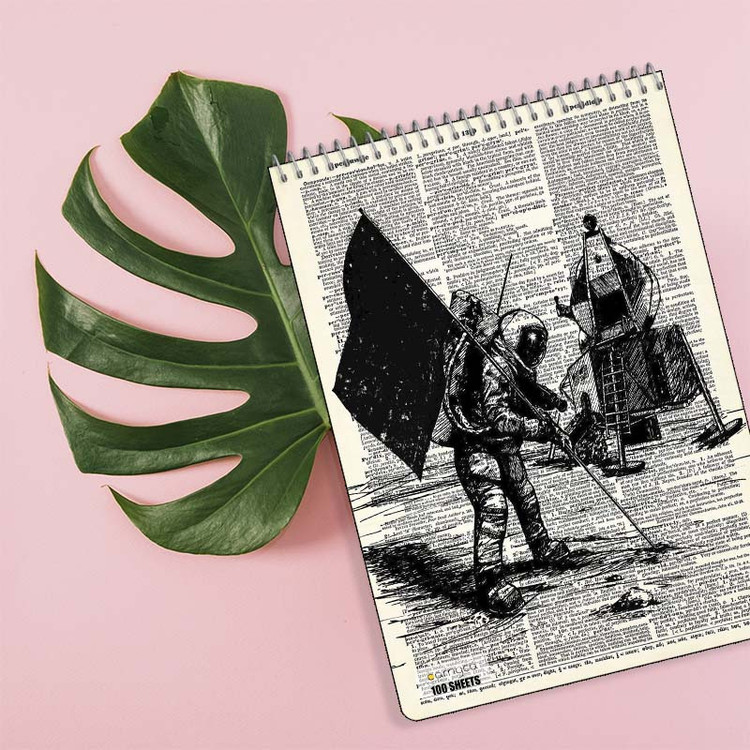 دفتر شطرنجی 100 برگ کارنیکا طرح روزنامه وینتج Vintage Newspaper کد 88878